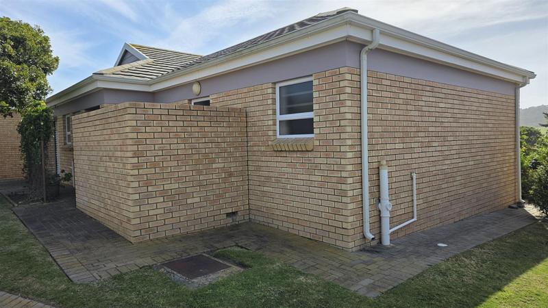 2 Bedroom Property for Sale in Reebok Western Cape